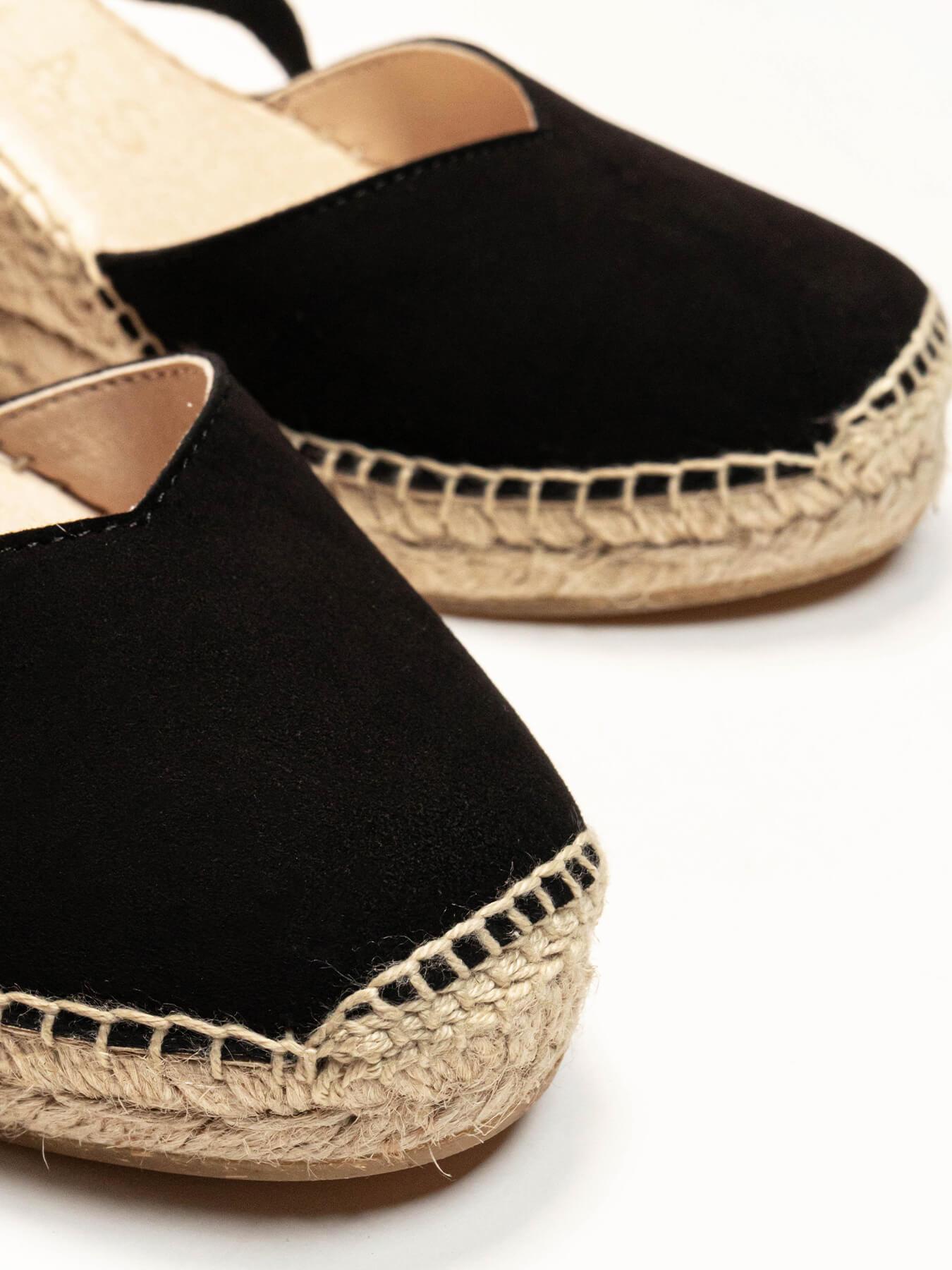 Sandália Romero Anabela 7 cm Camurça Preto