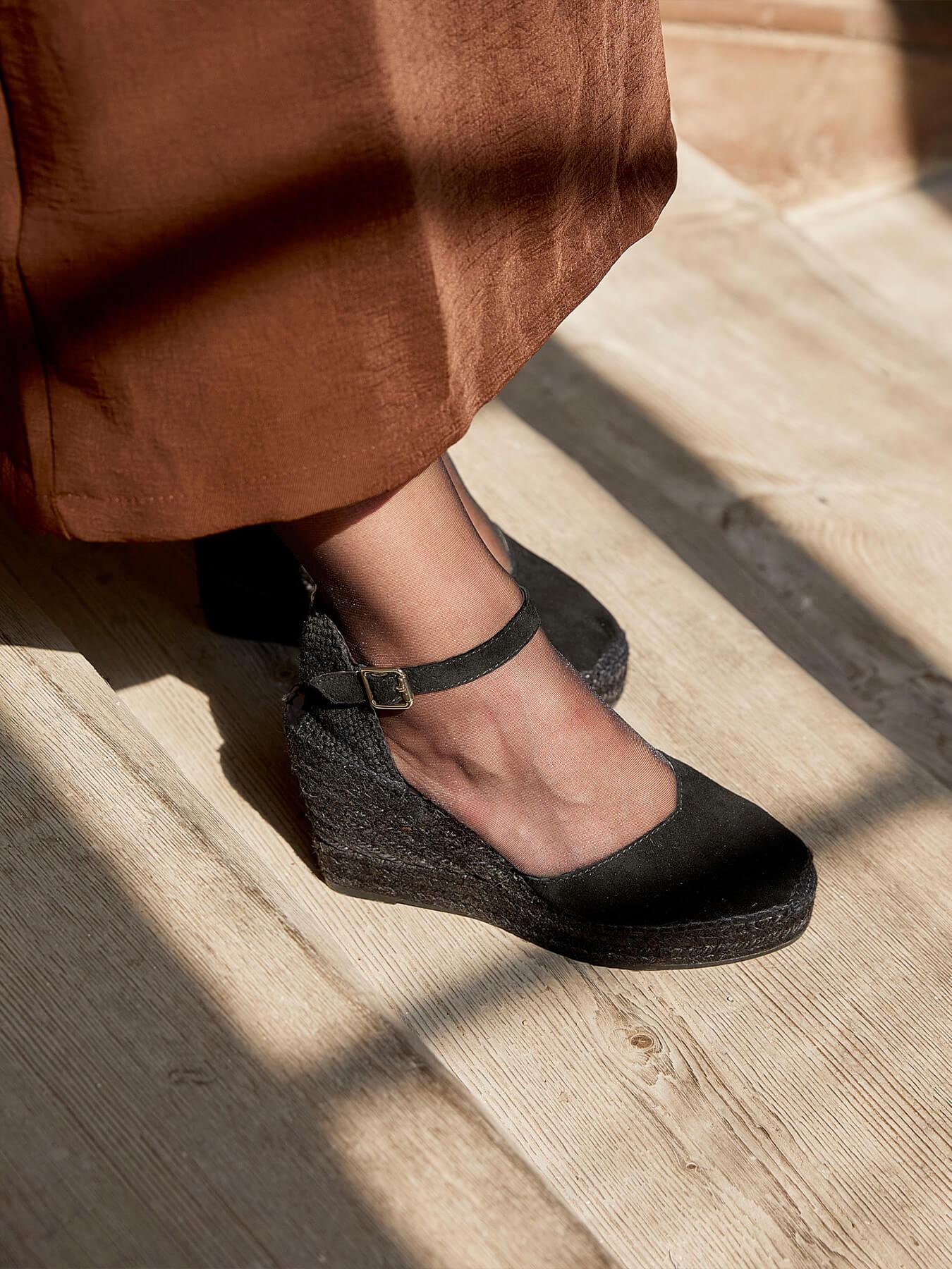 Sandália Jara Anabela 10 cm Camurça Preto