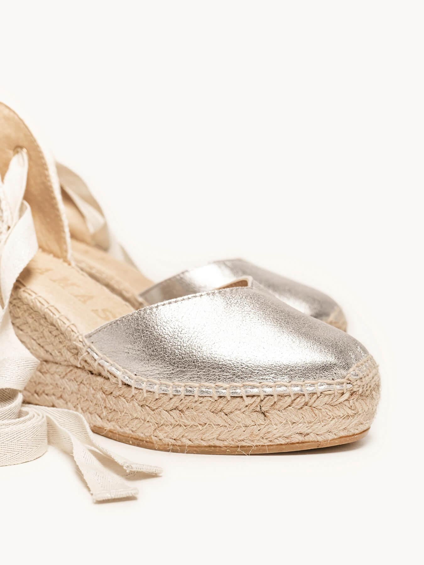 Sandália Romero Anabela 8 cm Camurça Prateado