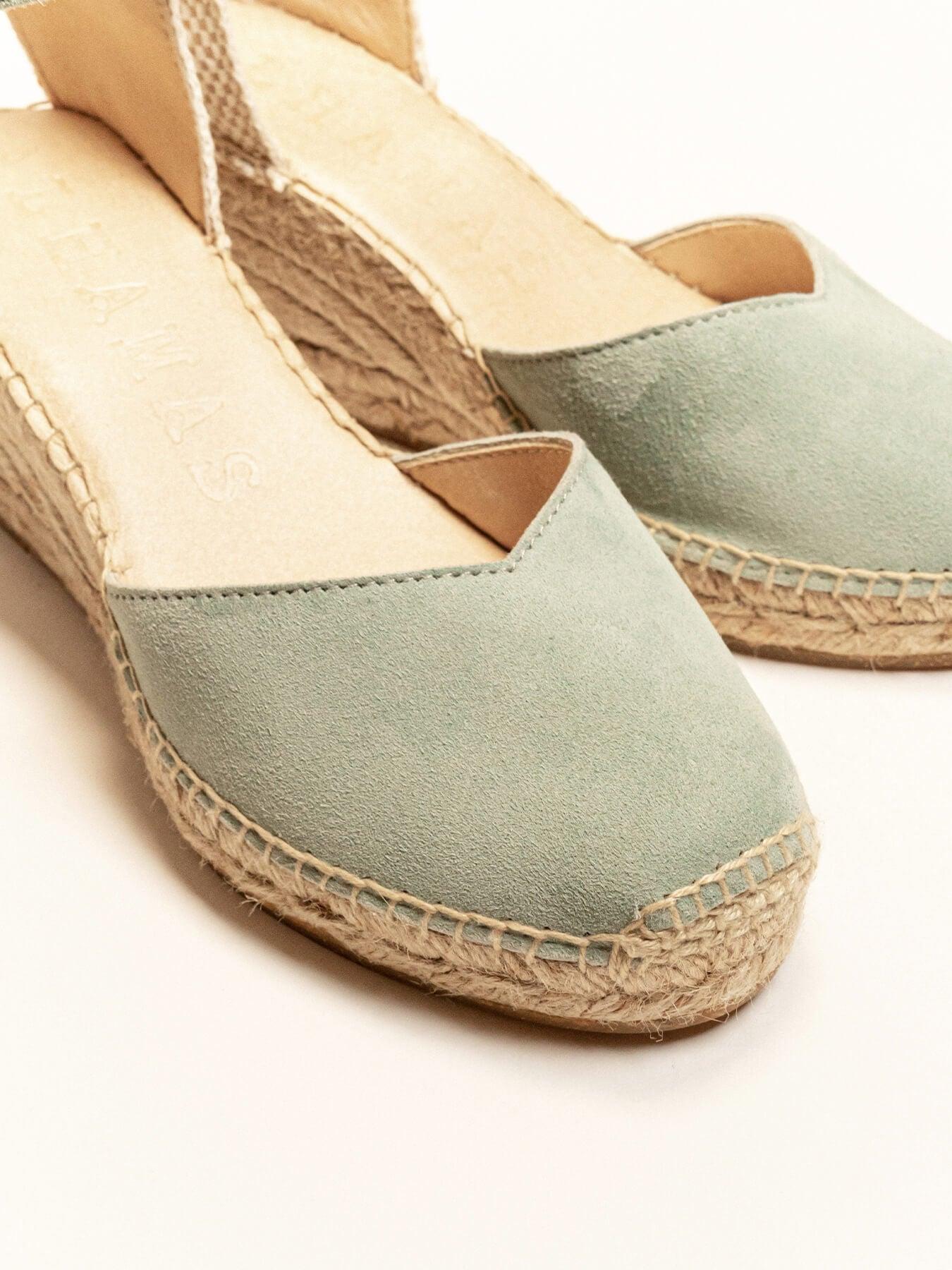 Sandália Anabela Média Jara Camurça Verde Clara